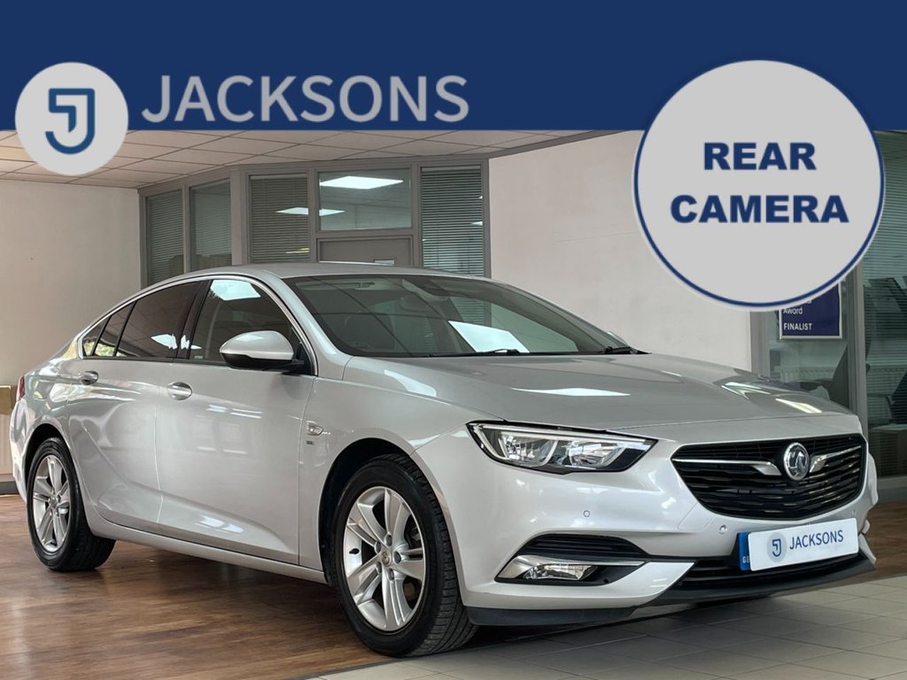 Used Vauxhall Insignia 2017 for sale - 76345385: Photo 1