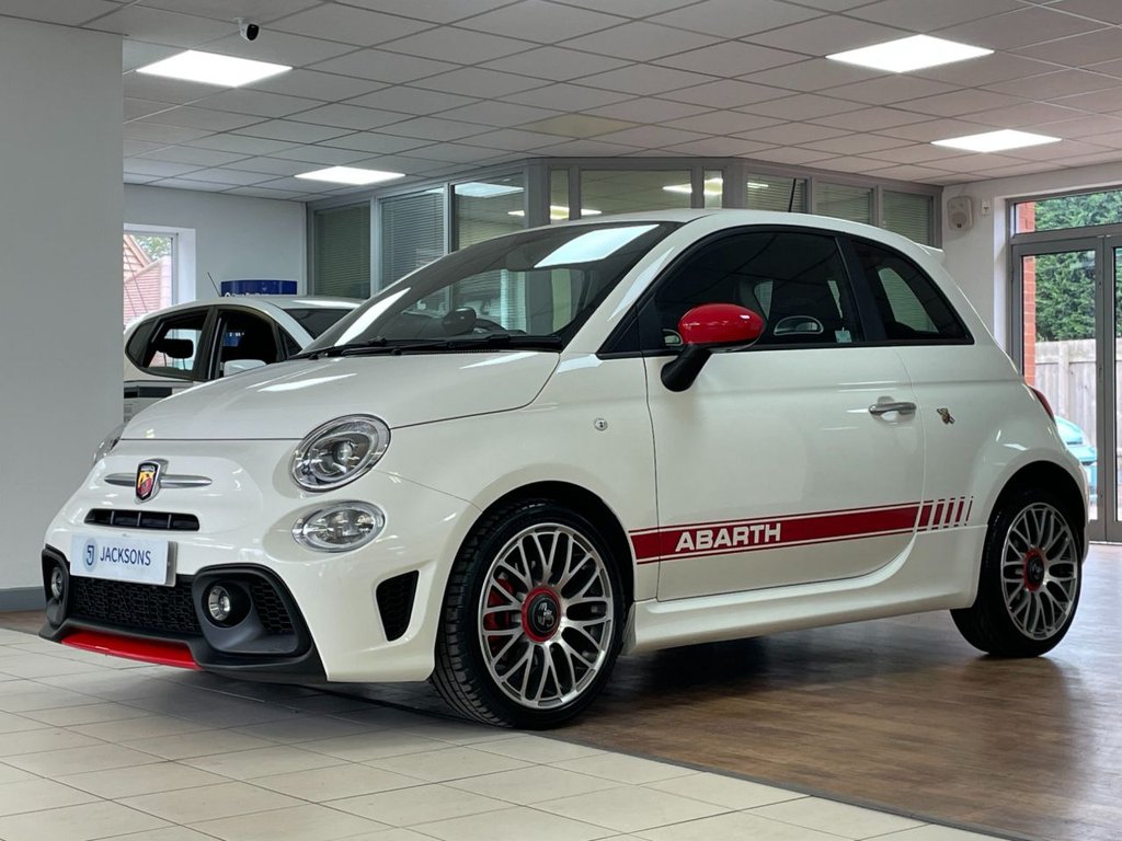 Used Abarth 595 2022 for sale - 76367972: Photo 4