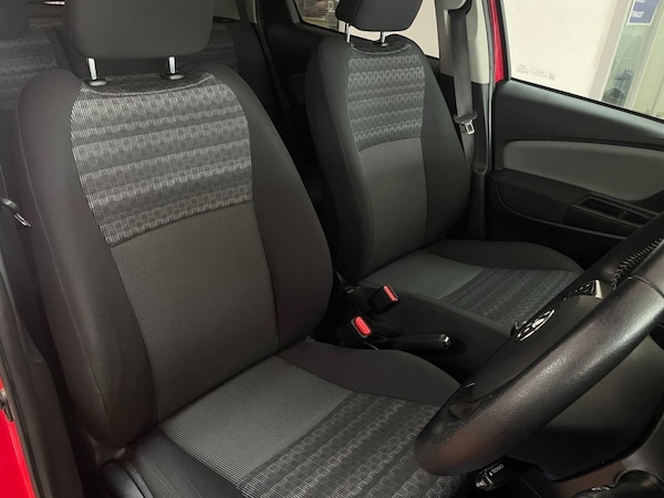 Used Toyota Yaris 2016 for sale - 75281475: Photo 17