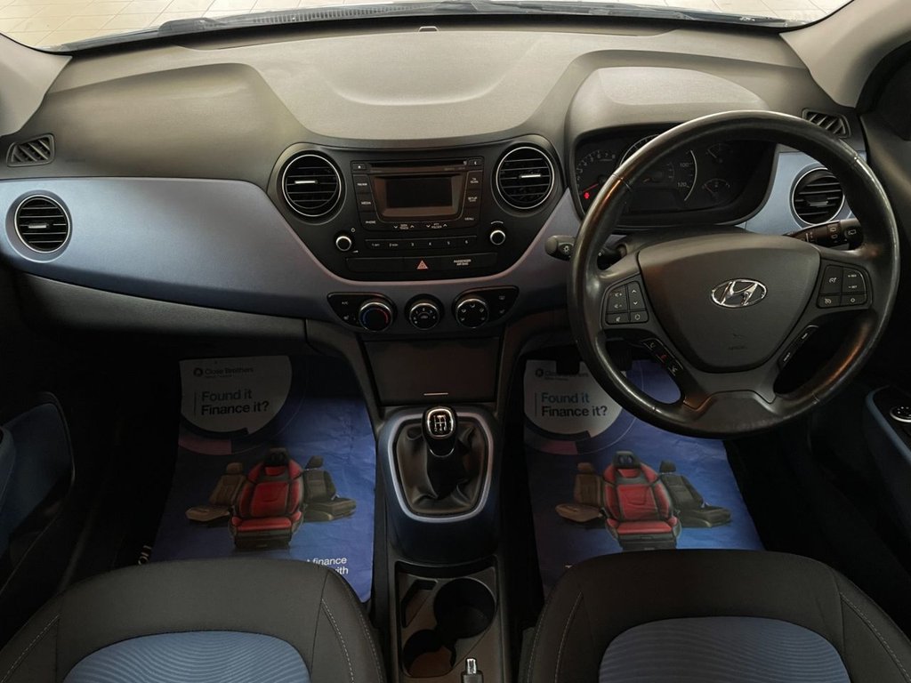 Used Hyundai i10 2014 for sale - 76303481: Photo 2