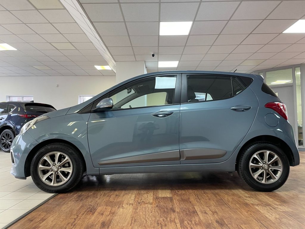 Used Hyundai i10 2014 for sale - 76303481: Photo 8