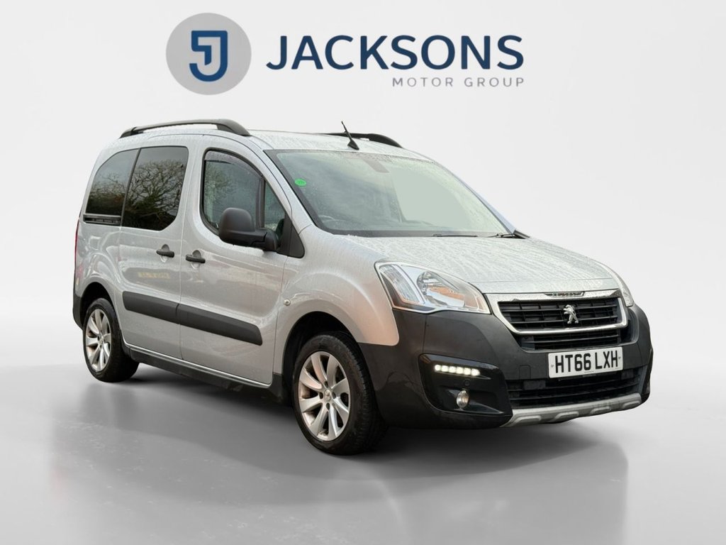 Used Peugeot Partner Tepee 2017 for sale - 77384318: Photo 1