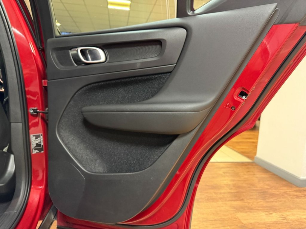 Used Volvo XC40 2020 for sale - 76686094: Photo 39