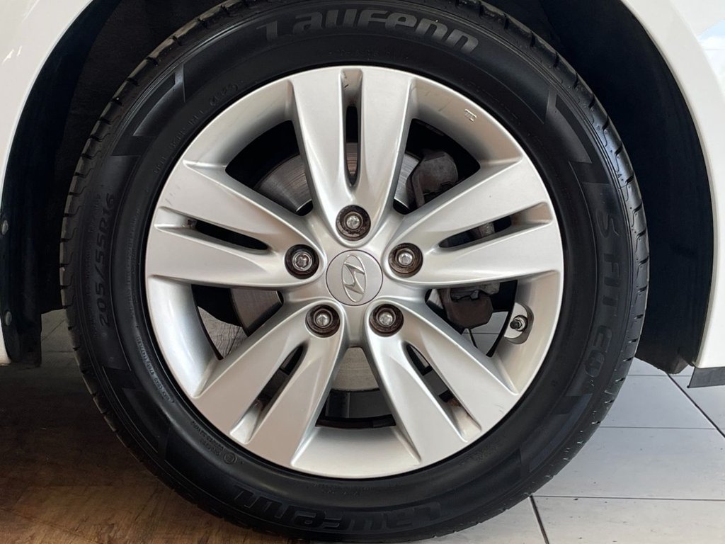 Used Hyundai Ix20 2015 for sale - 76367693: Photo 31