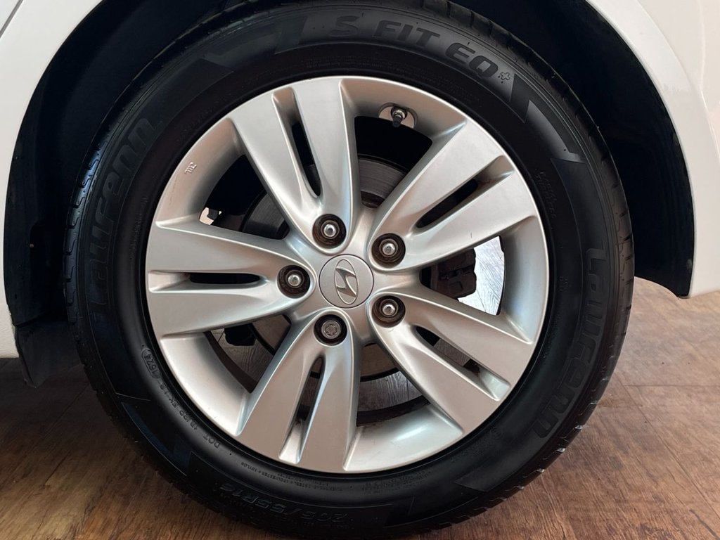 Used Hyundai Ix20 2015 for sale - 76367693: Photo 33