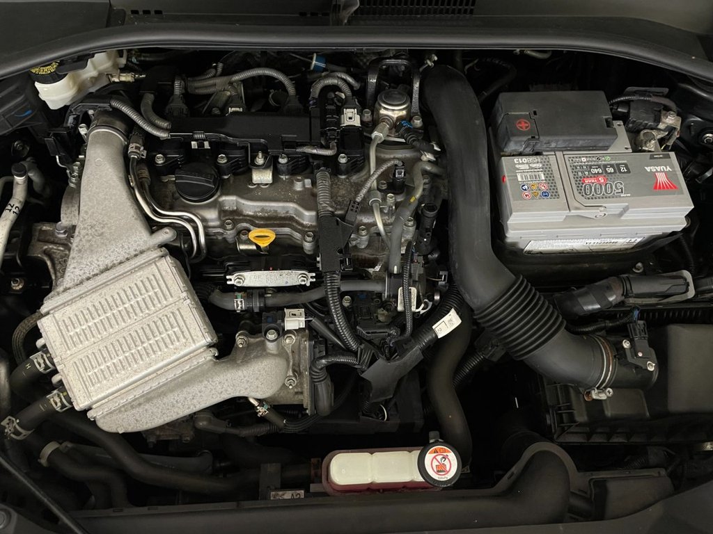 Used Toyota C-HR 2017 for sale - 76291209: Photo 44