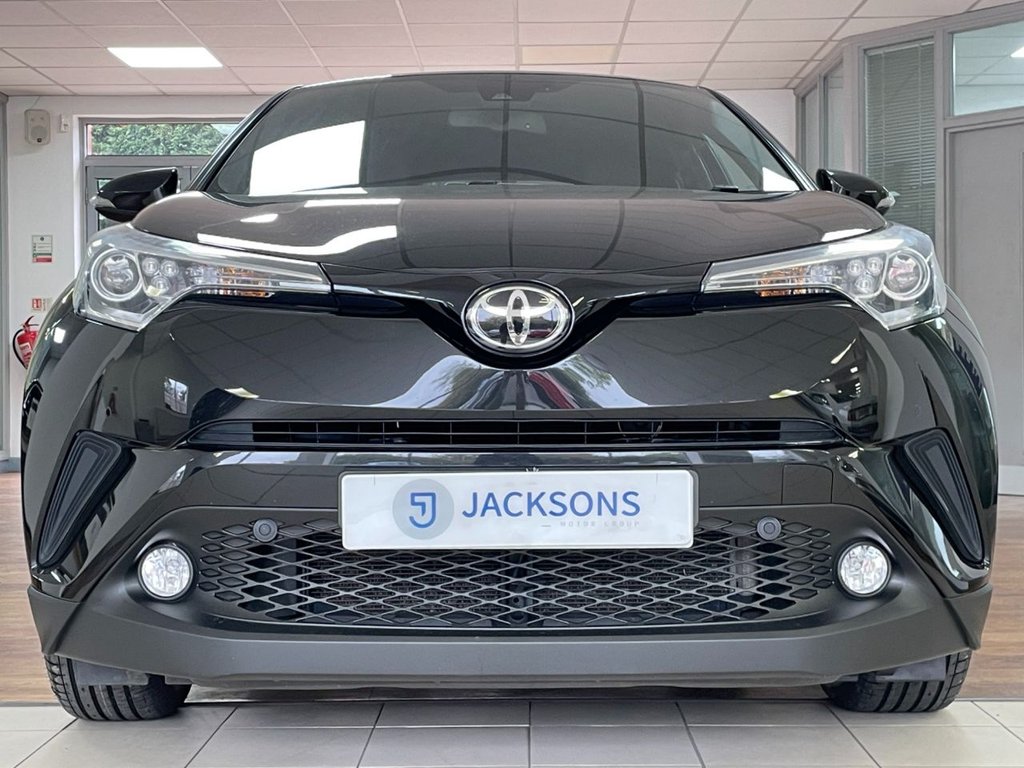 Used Toyota C-HR 2017 for sale - 76291209: Photo 6