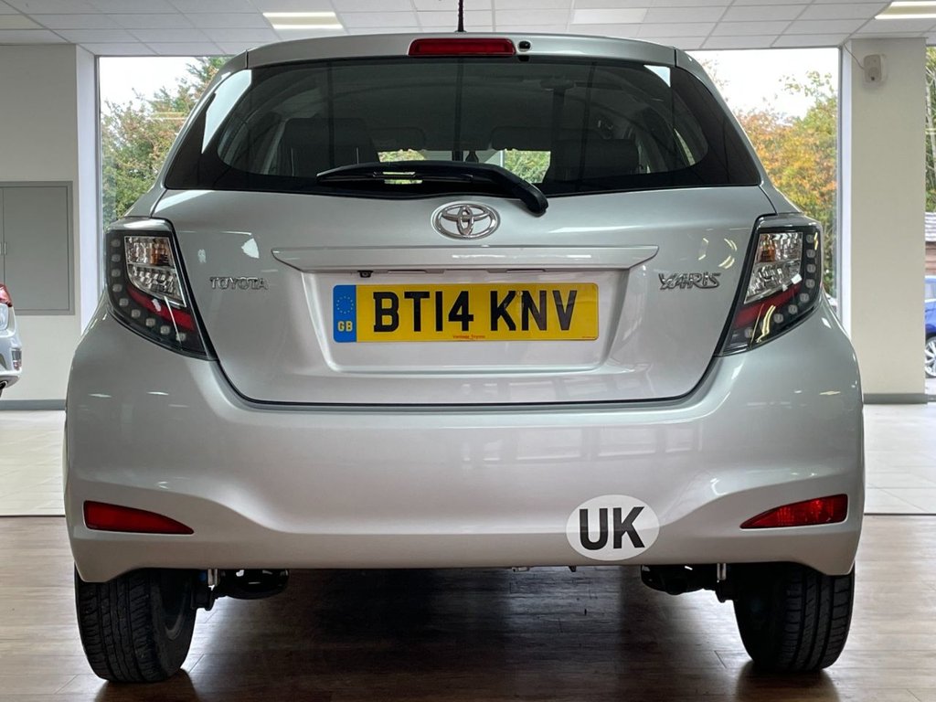 Used Toyota Yaris 2014 for sale - 76303543: Photo 11