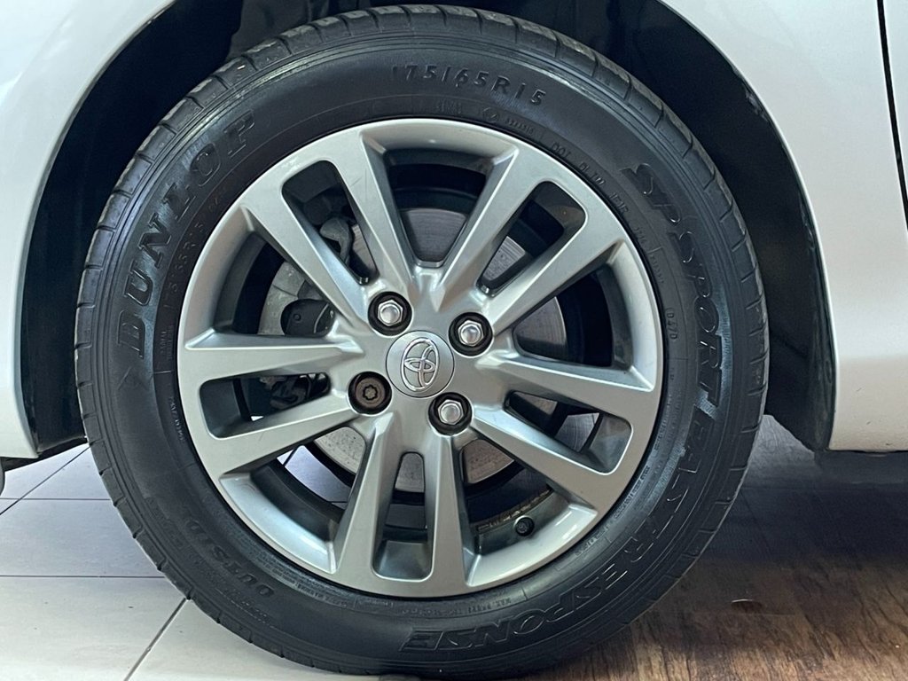Used Toyota Yaris 2014 for sale - 76303543: Photo 35