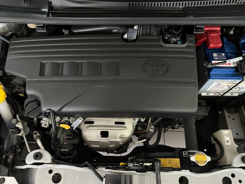 Used Toyota Yaris 2014 for sale - 76303543: Photo 41