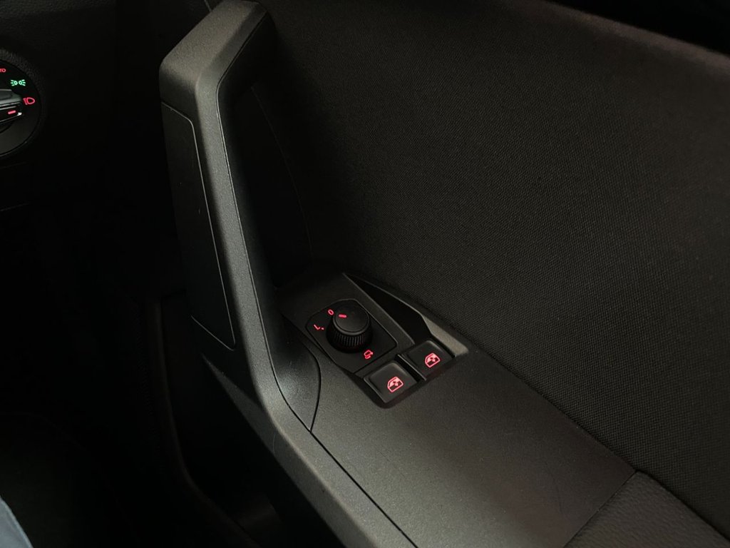 Used SEAT Ibiza 2018 for sale - 76345403: Photo 31