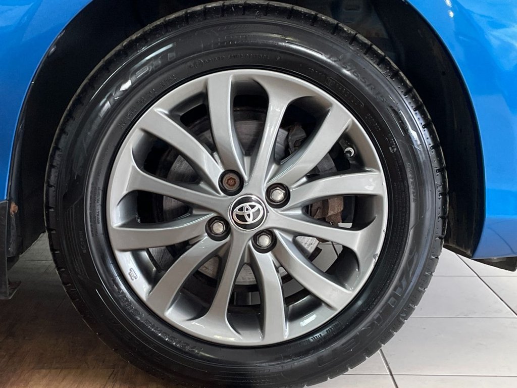 Used Toyota Yaris 2016 for sale - 76346006: Photo 32