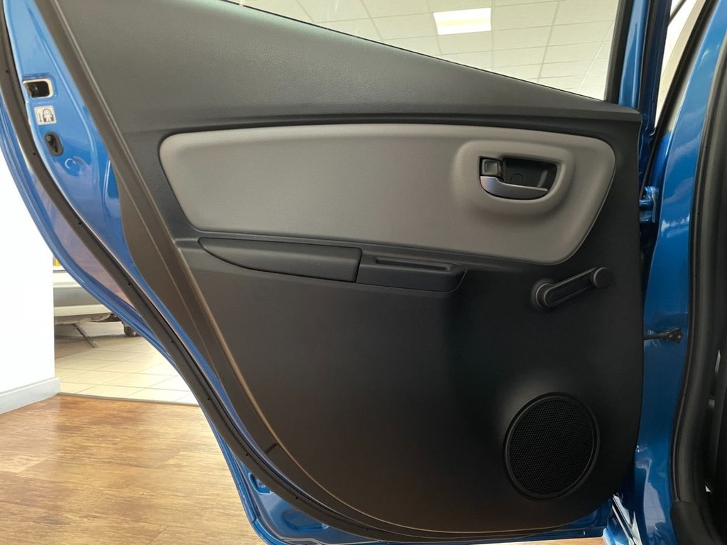 Used Toyota Yaris 2016 for sale - 76346006: Photo 39
