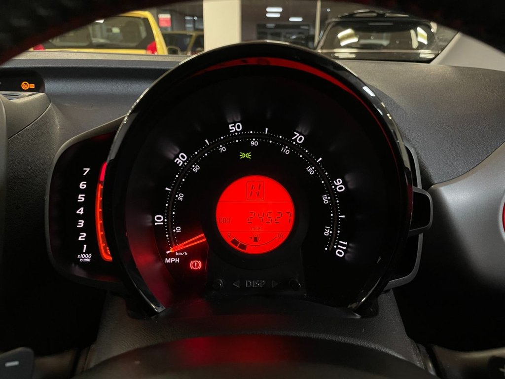 Used Toyota AYGO 2019 for sale - 77042588: Photo 34