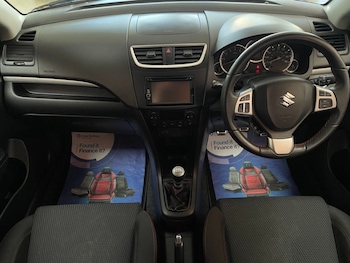 Used Suzuki Swift 2015 for sale - 76033482: Photo 2