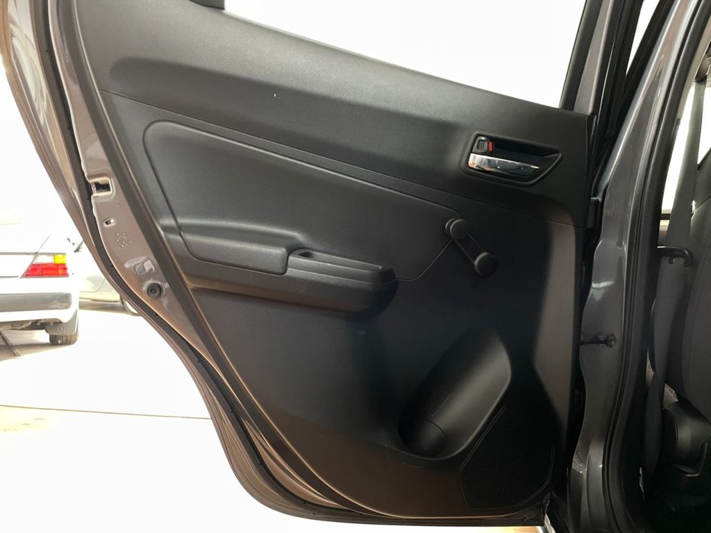 Used Suzuki Swift 2018 for sale - 76345972: Photo 41