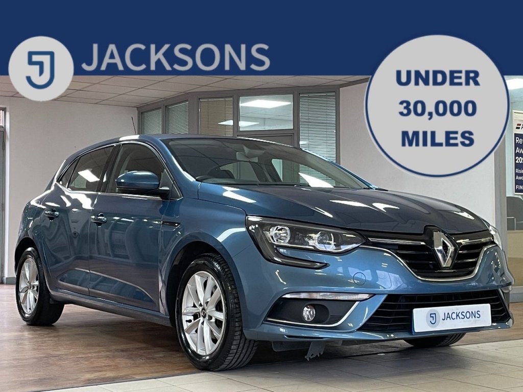 Used Renault Megane 2019 for sale - 76934683: Photo 1