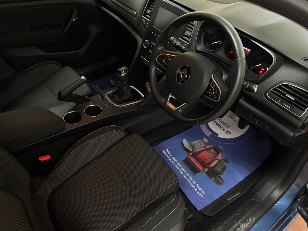 Used Renault Megane 2019 for sale - 76934683: Photo 16