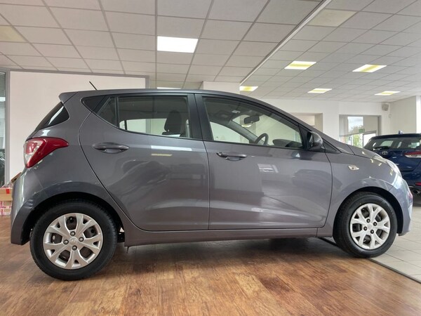 Used Hyundai i10 2015 for sale - 75432785: Photo 13
