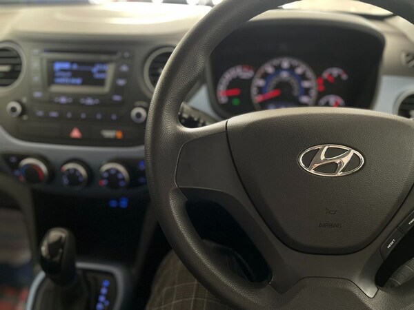Used Hyundai i10 2015 for sale - 75432785: Photo 26