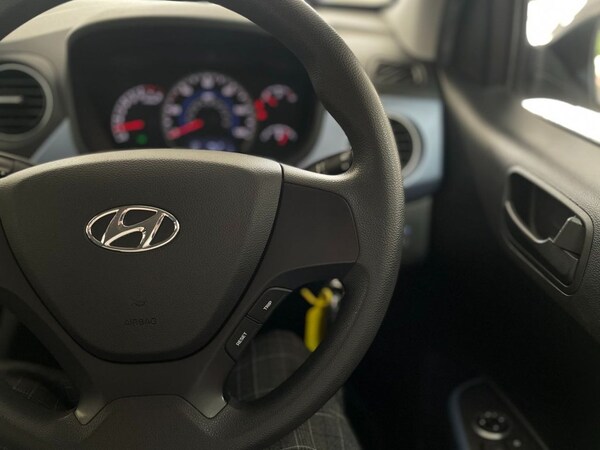 Used Hyundai i10 2015 for sale - 75432785: Photo 27