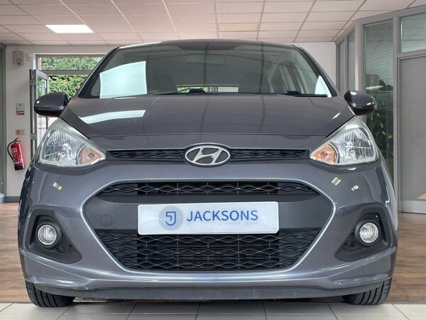Used Hyundai i10 2015 for sale - 75432785: Photo 5