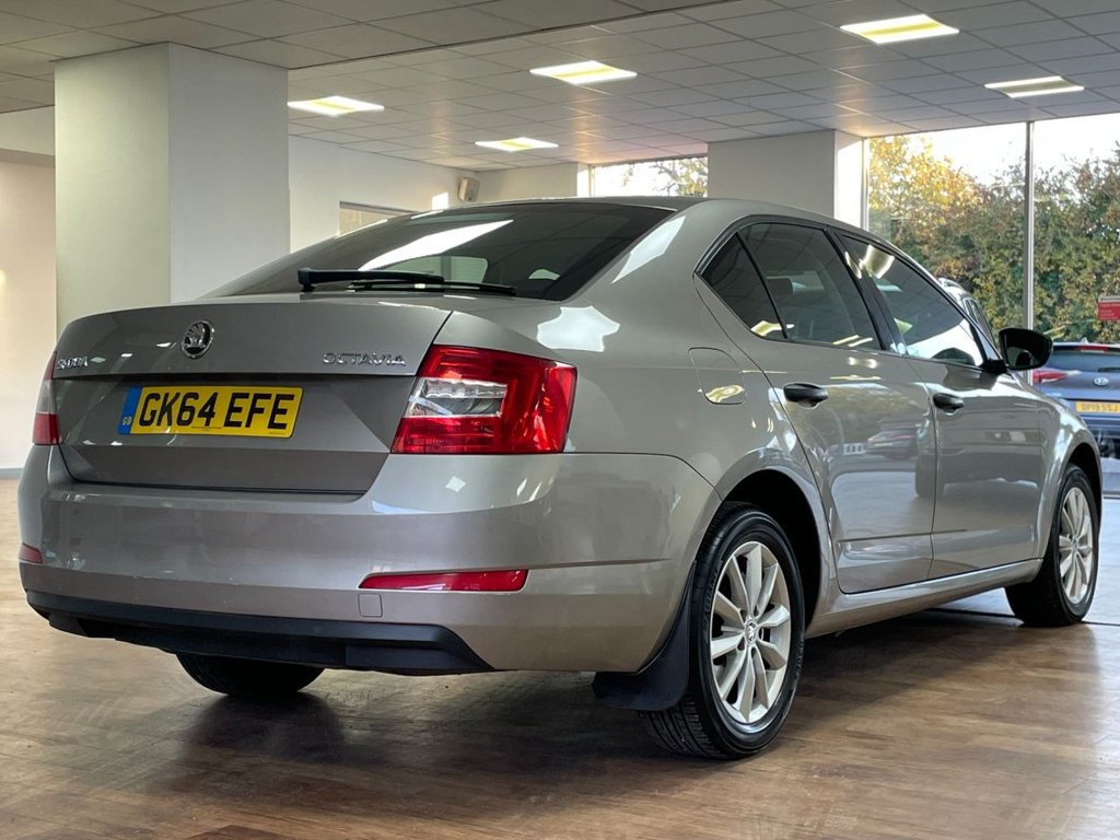 Used Skoda Octavia 2014 for sale - 76496103: Photo 12