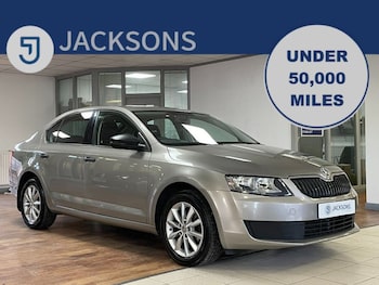 Used Skoda Octavia 2014 for sale - 76496103: Photo