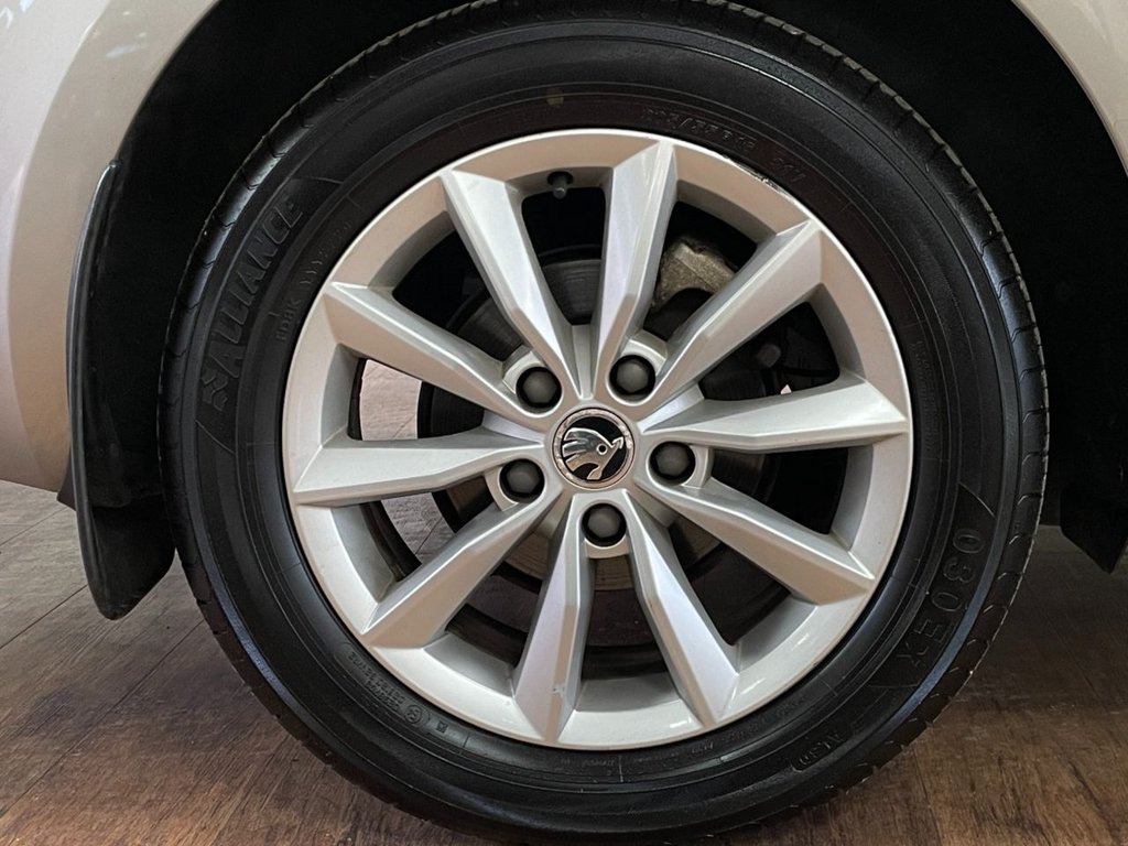 Used Skoda Octavia 2014 for sale - 76496103: Photo 33