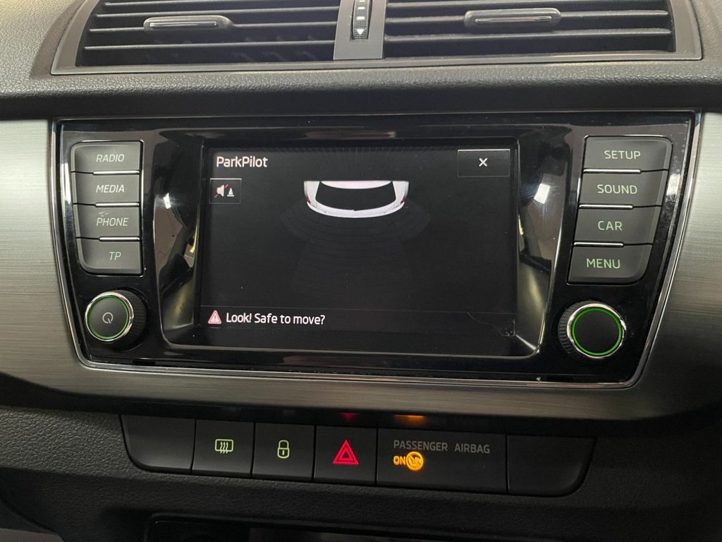 Used Skoda Fabia 2015 for sale - 76496227: Photo 25