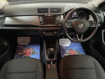 Used Skoda Fabia 2015 for sale - 76496227: Photo