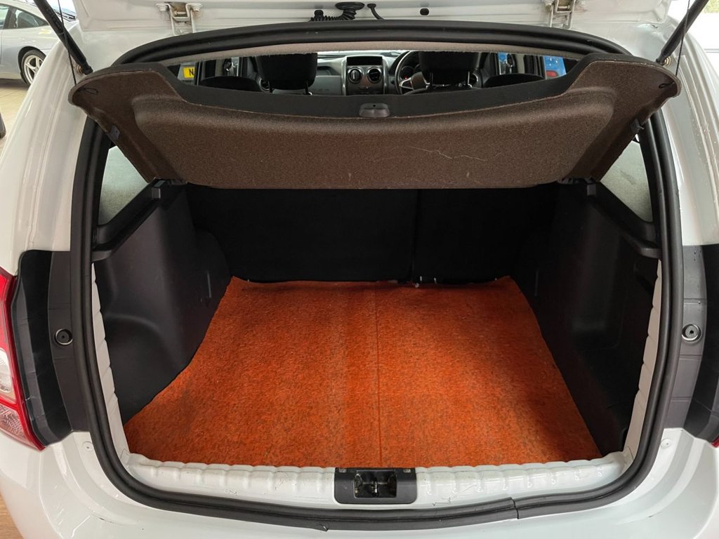 Used Dacia Duster 2018 for sale - 76345282: Photo 44