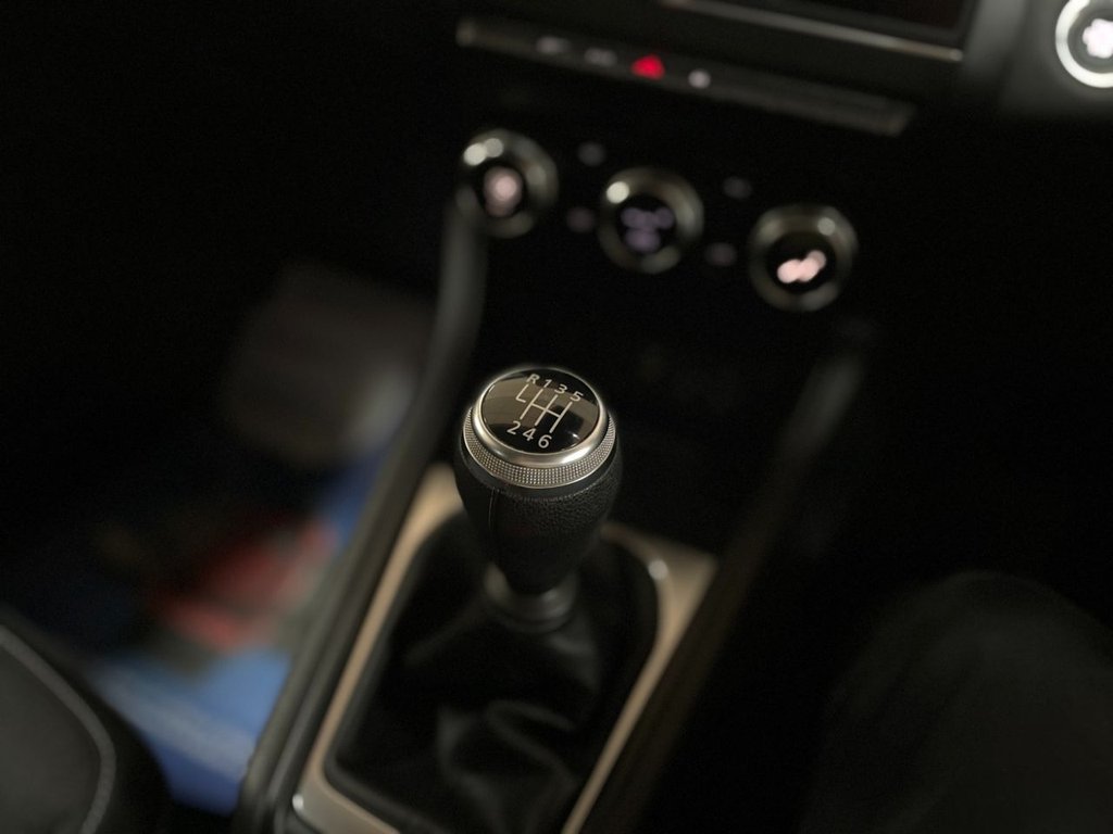 Used Renault Captur 2021 for sale - 77436696: Photo 29