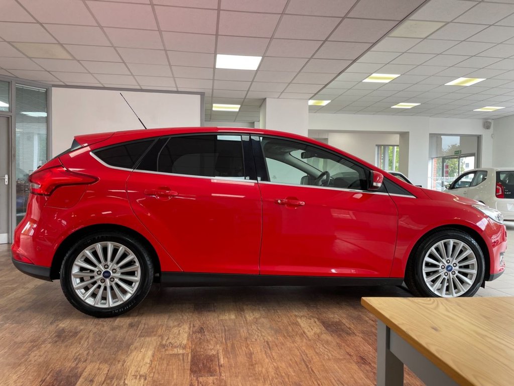 Used Ford Focus 2015 for sale - 76118703: Photo 13