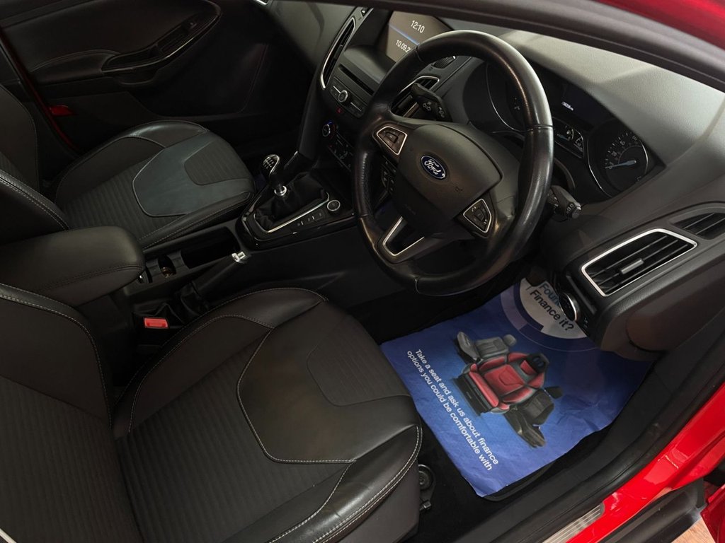 Used Ford Focus 2015 for sale - 76118703: Photo 16