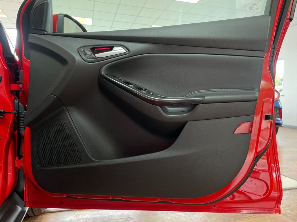 Used Ford Focus 2015 for sale - 76118703: Photo 40