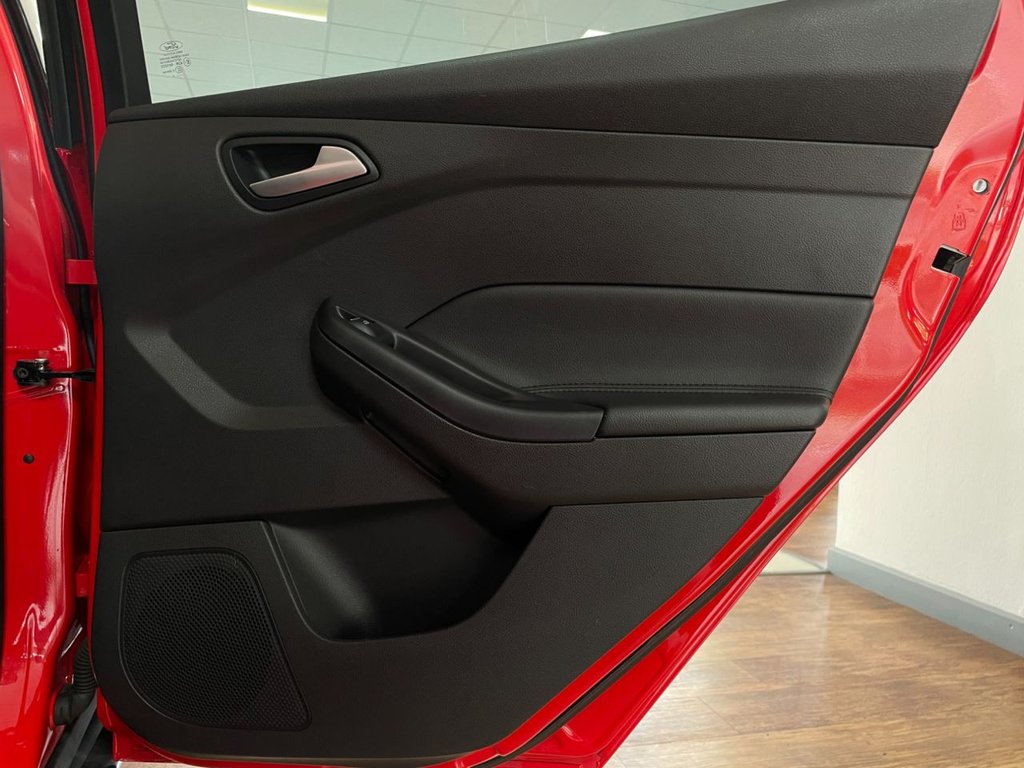 Used Ford Focus 2015 for sale - 76118703: Photo 41