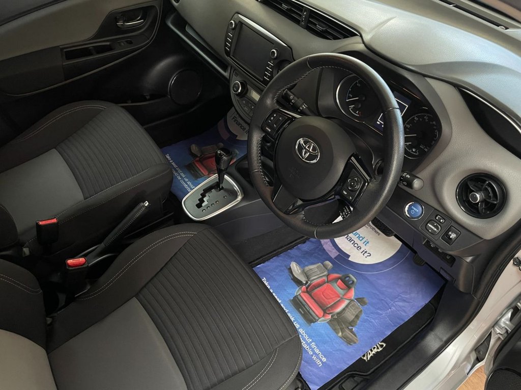 Used Toyota Yaris 2018 for sale - 76711518: Photo 16