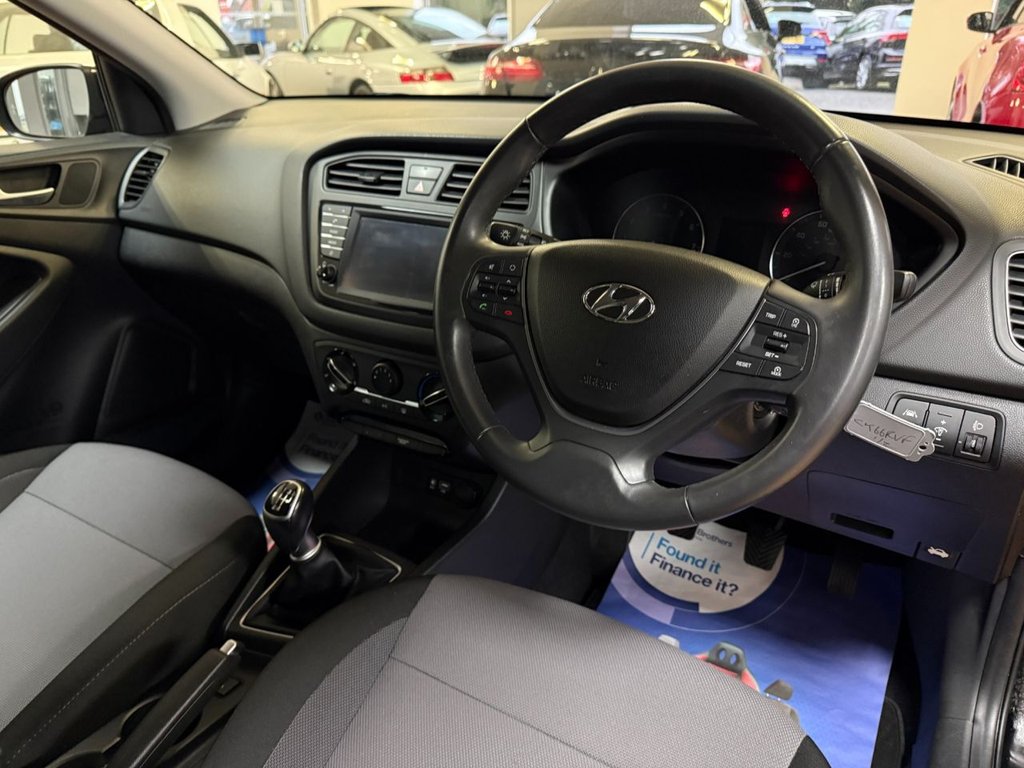 Used Hyundai i20 2016 for sale - 77608903: Photo 13