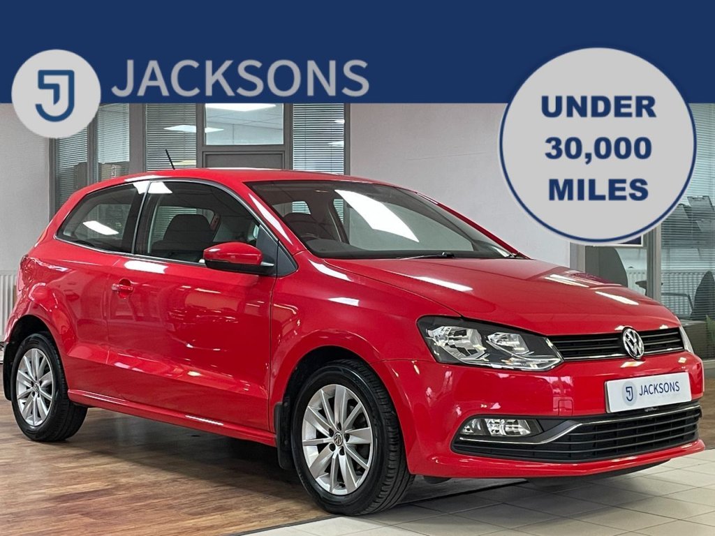 Used Volkswagen Polo 2015 for sale - 76291260: Photo 1