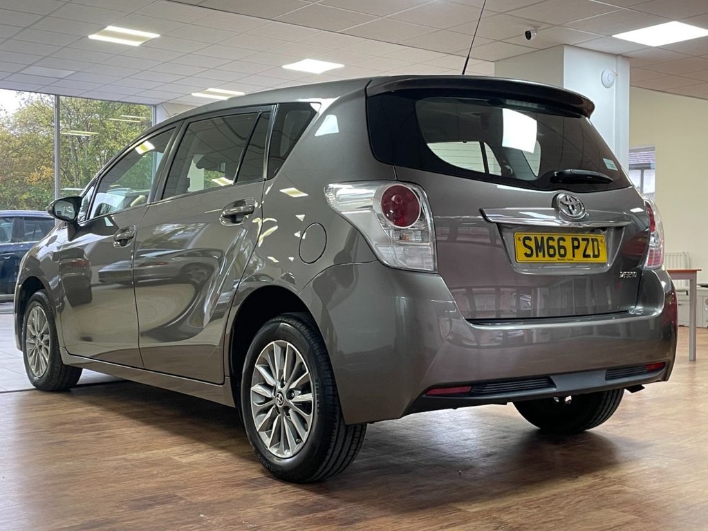 Used Toyota Verso 2017 for sale - 76406404: Photo 10