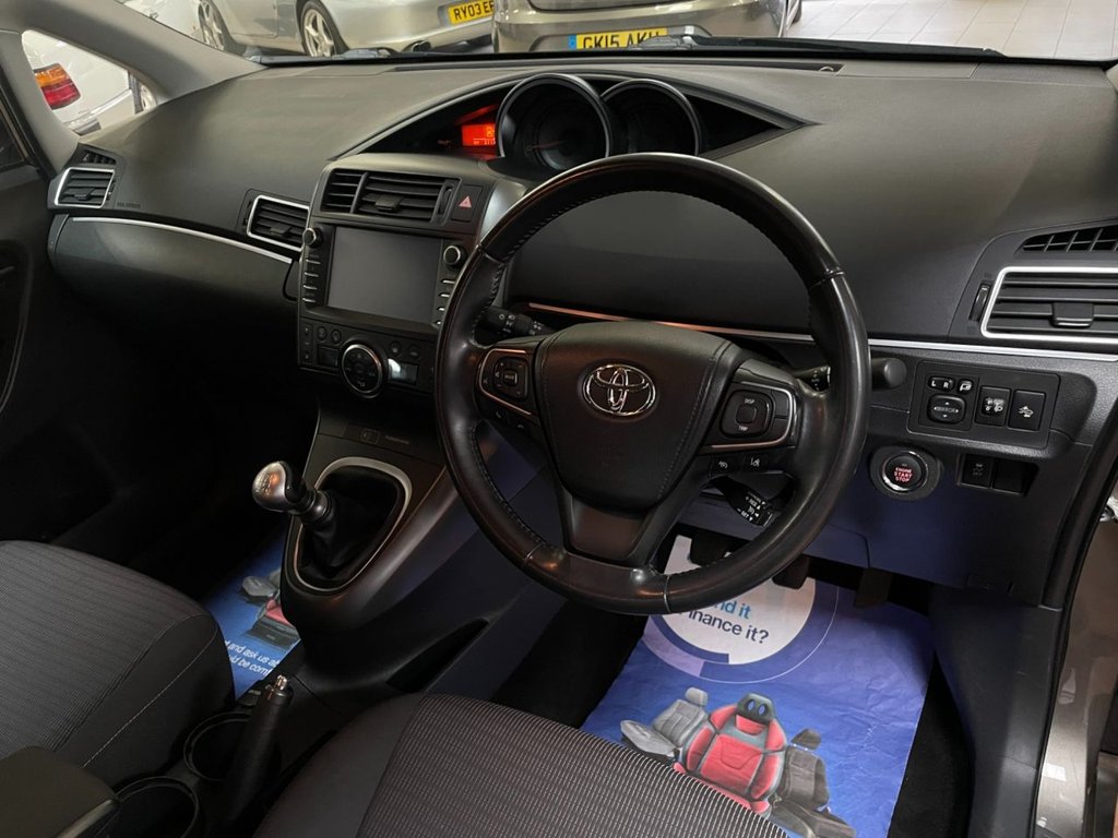 Used Toyota Verso 2017 for sale - 76406404: Photo 15