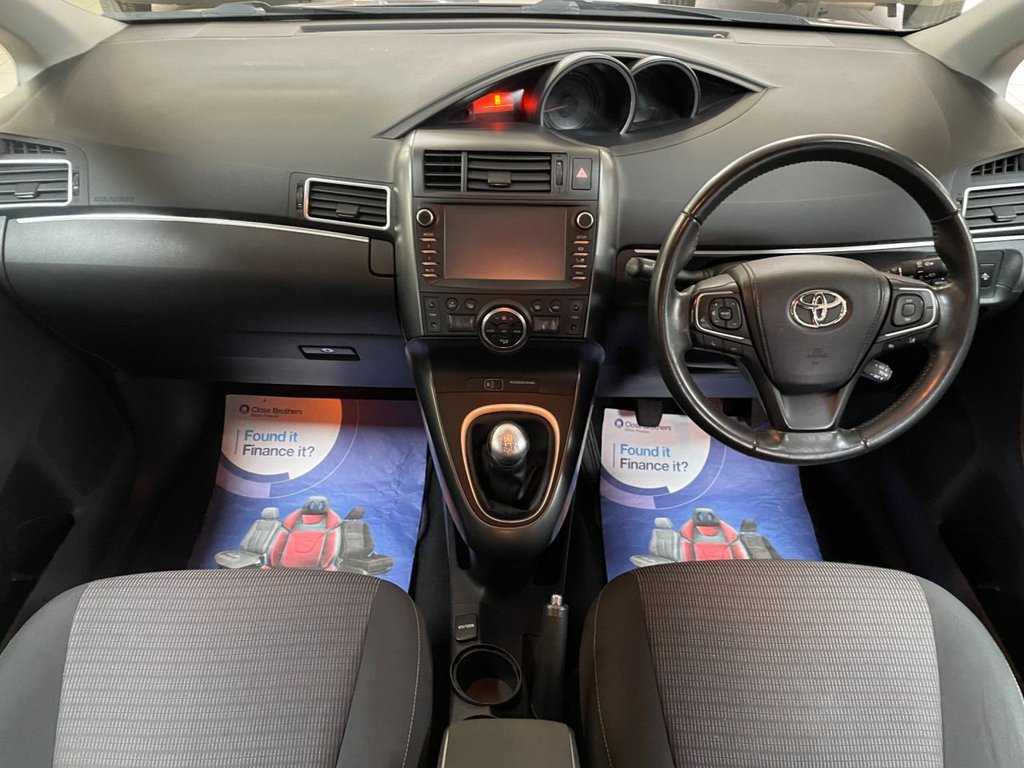 Used Toyota Verso 2017 for sale - 76406404: Photo 2