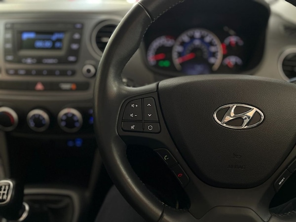 Used Hyundai i10 2018 for sale - 76241415: Photo 26