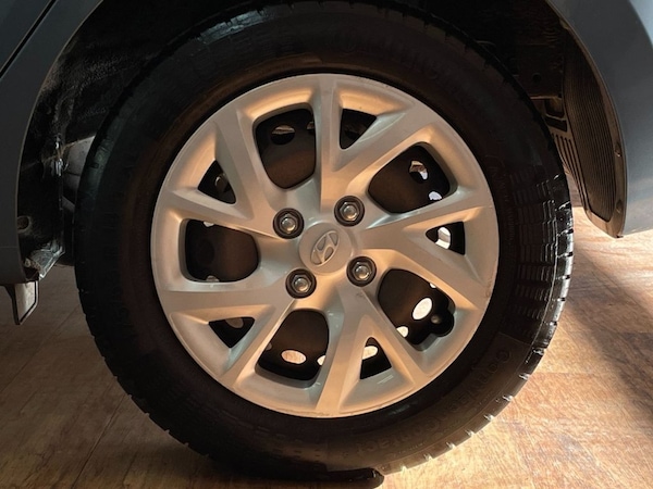 Used Hyundai i10 2018 for sale - 76241415: Photo 33