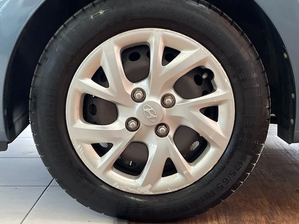 Used Hyundai i10 2018 for sale - 76241415: Photo 34