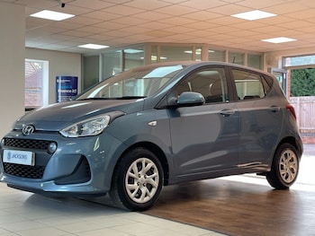 Used Hyundai i10 2018 for sale - 76241415: Photo 4