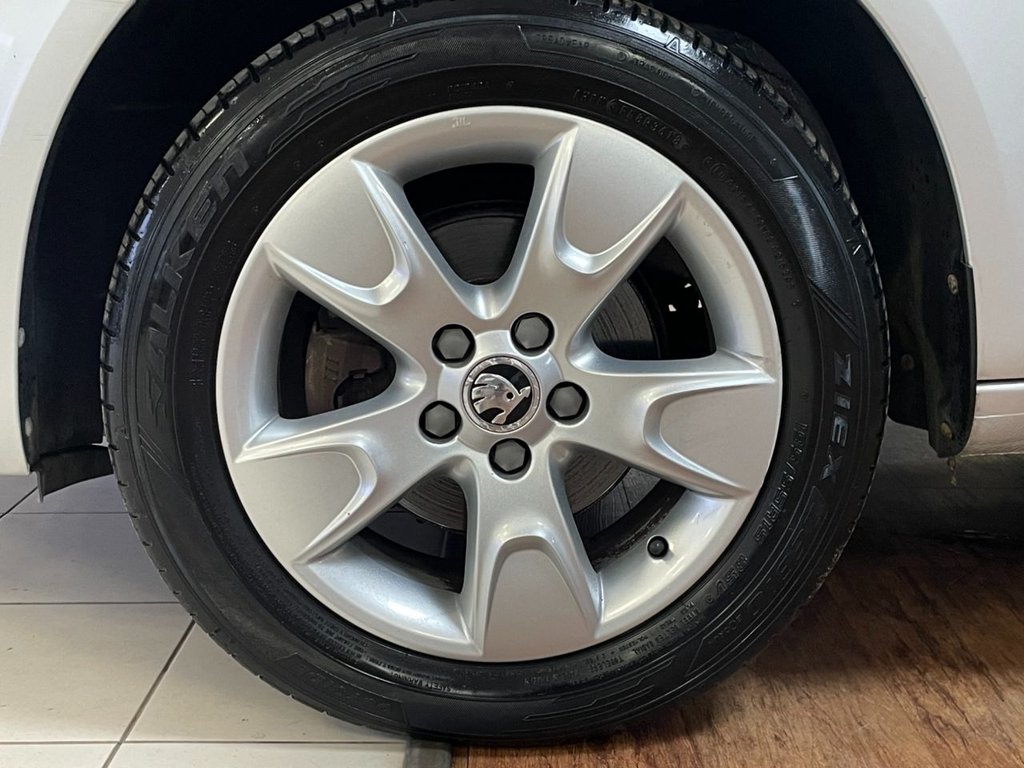 Used Skoda Roomster 2014 for sale - 76313230: Photo 34