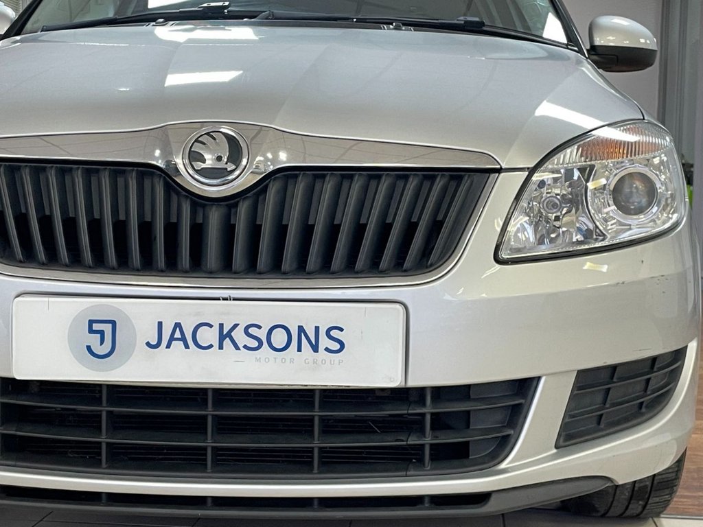 Used Skoda Roomster 2014 for sale - 76313230: Photo 5