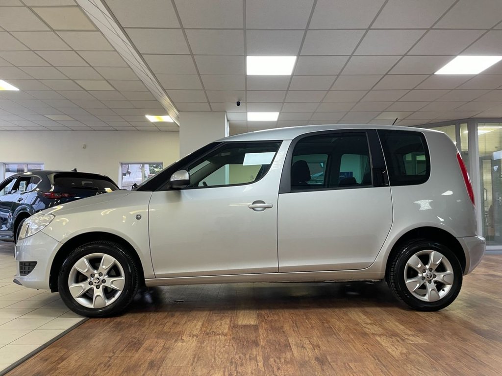 Used Skoda Roomster 2014 for sale - 76313230: Photo 6
